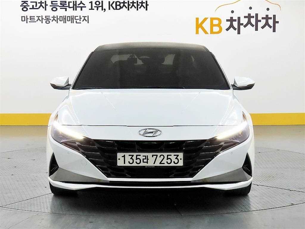 HYUNDAI Avante 2021 Blanco - Importación desde Corea - HF Imports Iquique - Foto 1