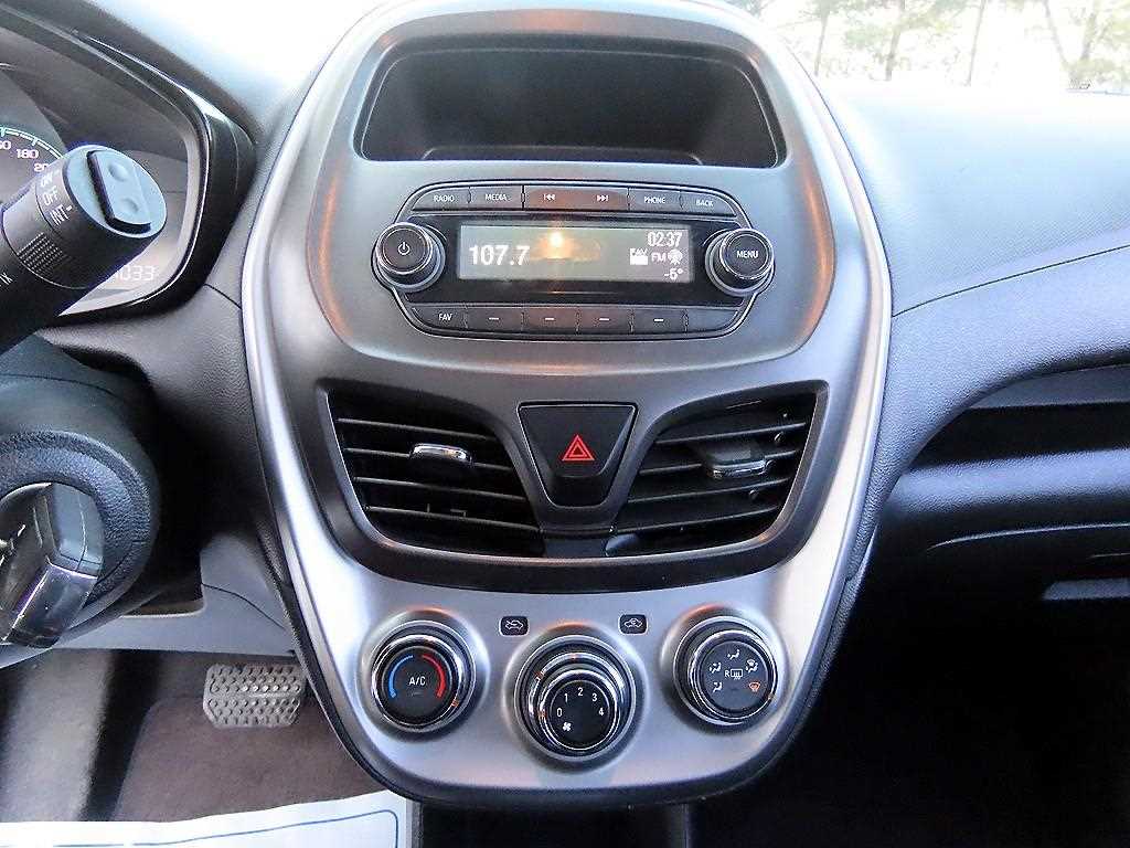 Chevrolet Spark 2017 Azul - Importación desde Corea - HF Imports Iquique - Foto 13