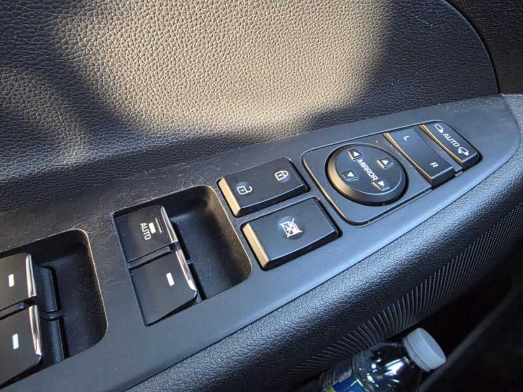 HYUNDAI Tucson 2016 Blanco - Importación desde Corea - HF Imports Iquique - Foto 15