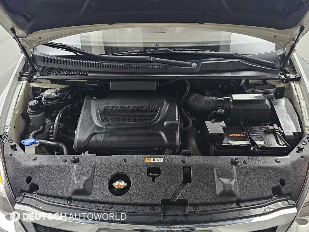 KIA Carnival - Vista 6