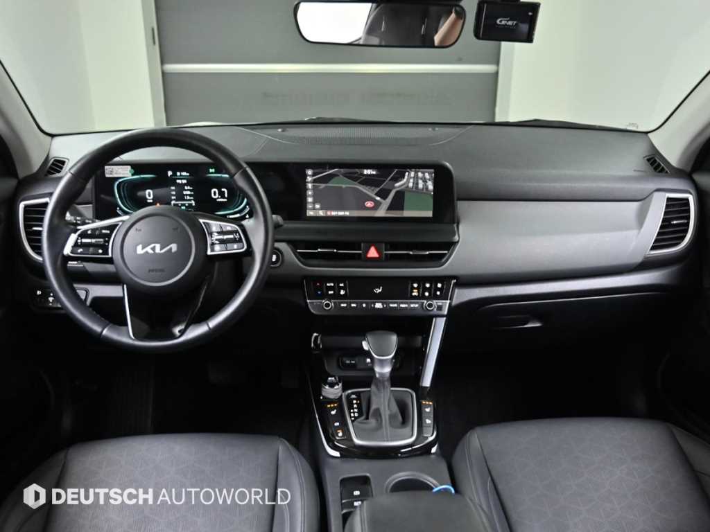 KIA Seltos - Vista 7