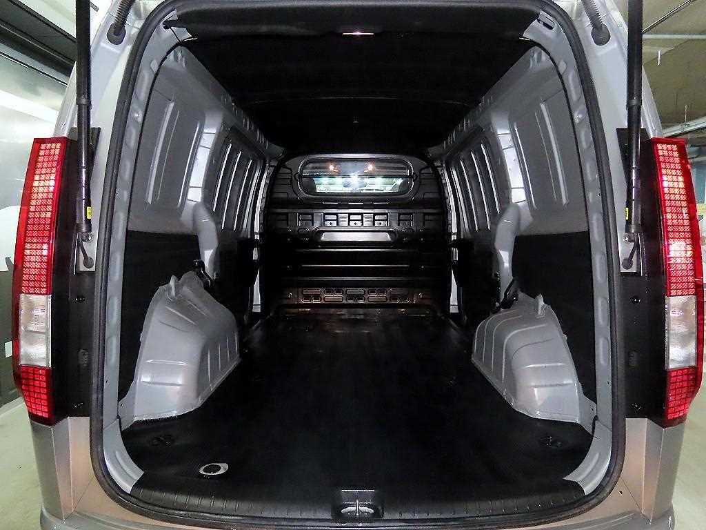 HYUNDAI Staria 2022 Plateado - Importación desde Corea - HF Imports Iquique - Foto 18