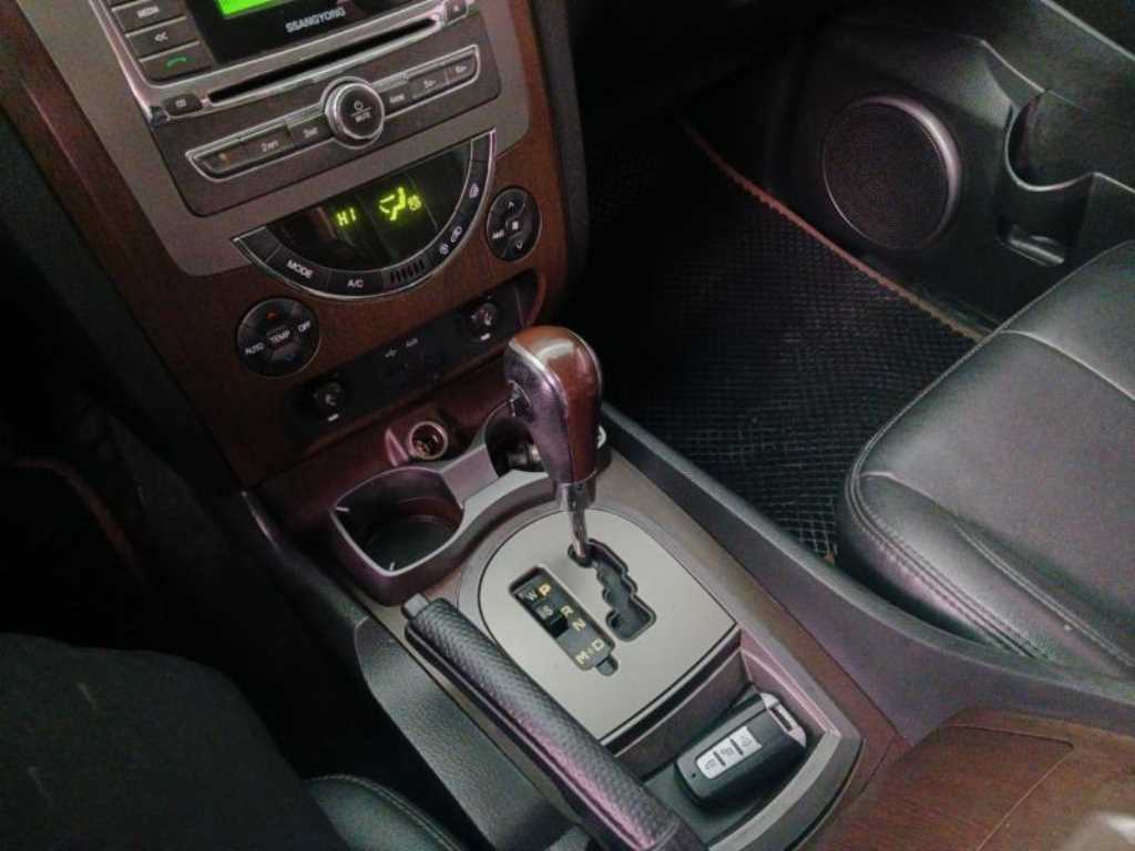 Ssangyong Rexton 2013 Negro - Importación desde Corea - HF Imports Iquique - Foto 14