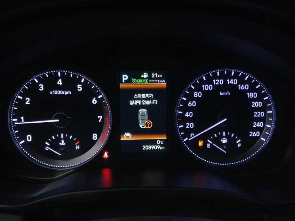 HYUNDAI Grandeur - Vista 11