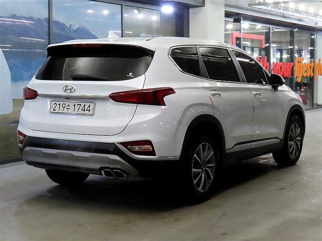 HYUNDAI Santa Fe - Vista 4