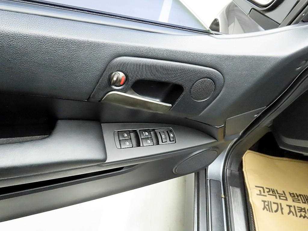 Ssangyong Korando - Vista 11