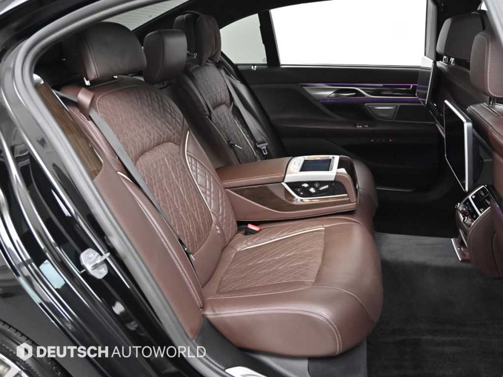 BMW 7 Series - Vista 12