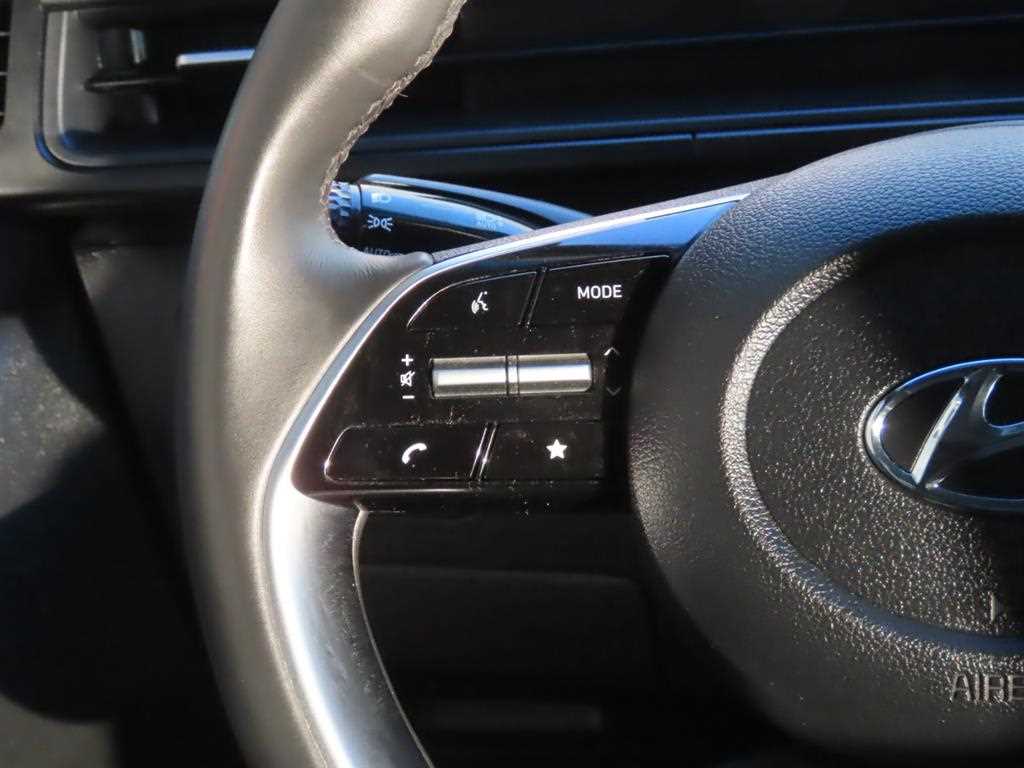 HYUNDAI Staria - Vista 9