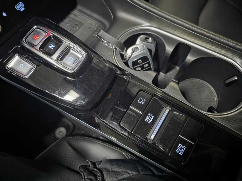 HYUNDAI Sonata - Vista 4