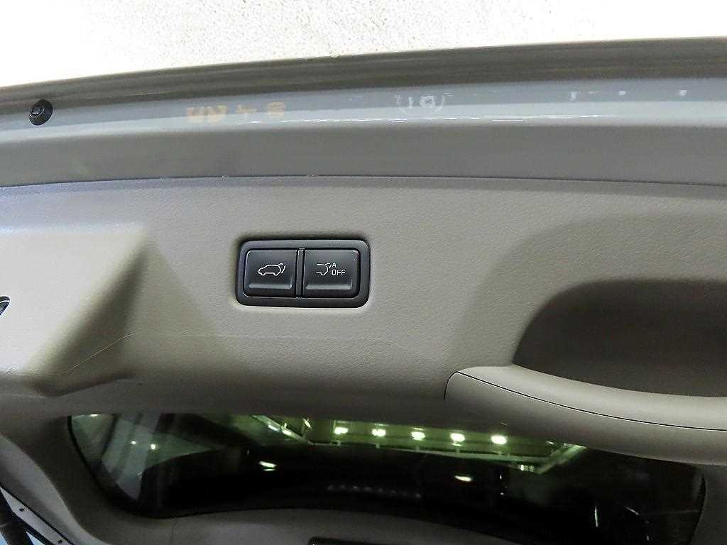 KIA Carnival 2025 - Importación desde Corea - HF Imports Iquique - Foto 16