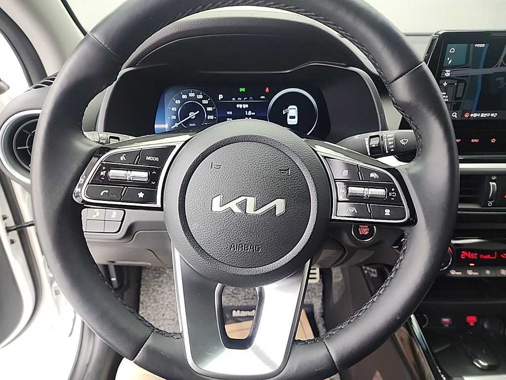 KIA K3 - Vista 9