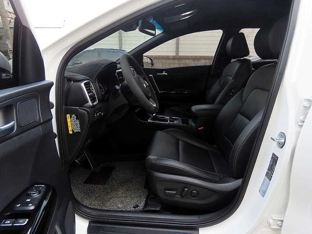 KIA Sportage - Vista 5