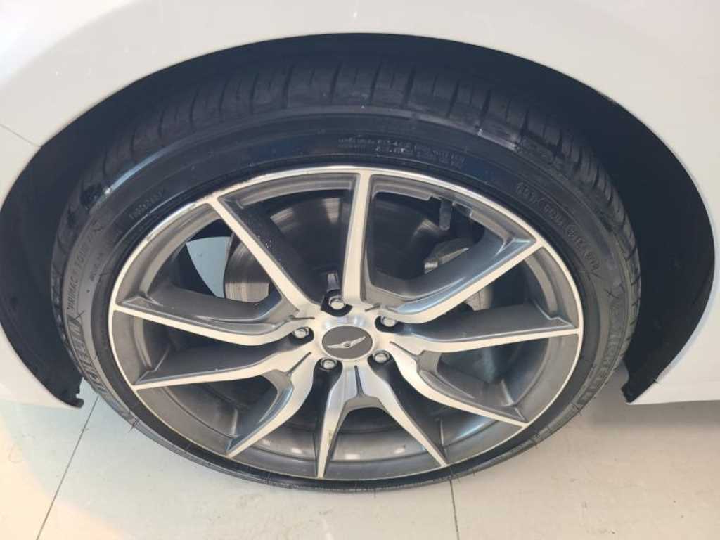 Genesis G70 2023 Blanco - Importación desde Corea - HF Imports Iquique - Foto 17