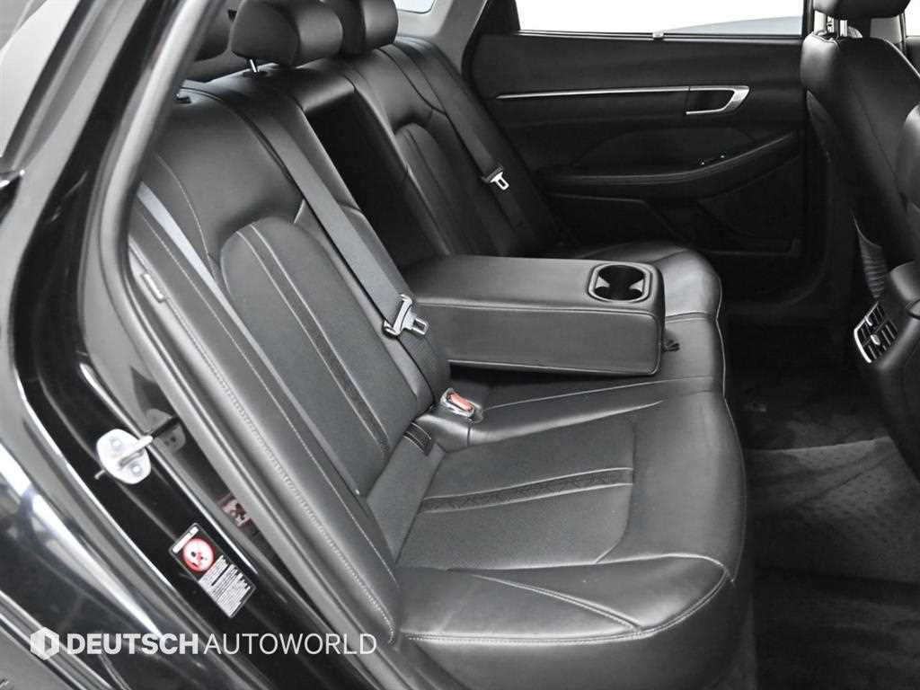 HYUNDAI Sonata - Vista 12