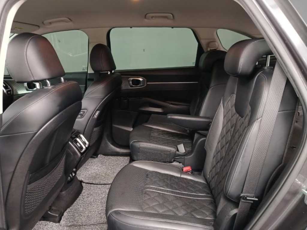 KIA Sorento - Vista 7