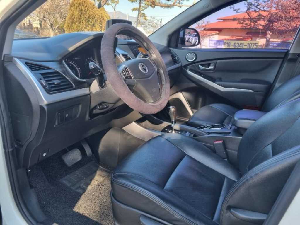 Ssangyong Korando - Vista 7