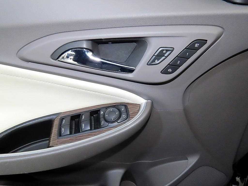 Chevrolet Malibu 2022 Azul - Importación desde Corea - HF Imports Iquique - Foto 13