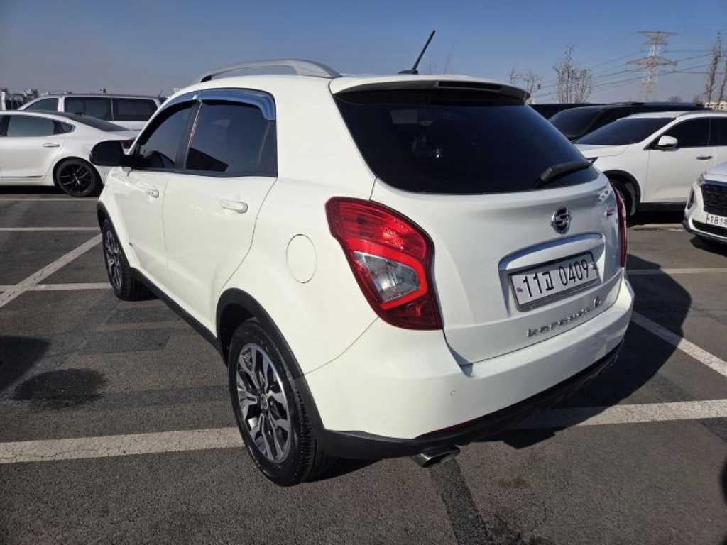 Ssangyong Korando - Vista 4