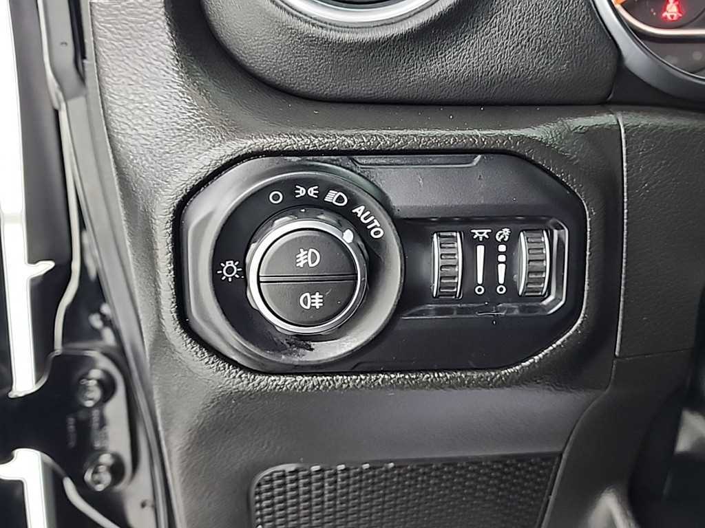 Jeep Wrangler 2023 Negro - Importación desde Corea - HF Imports Iquique - Foto 19