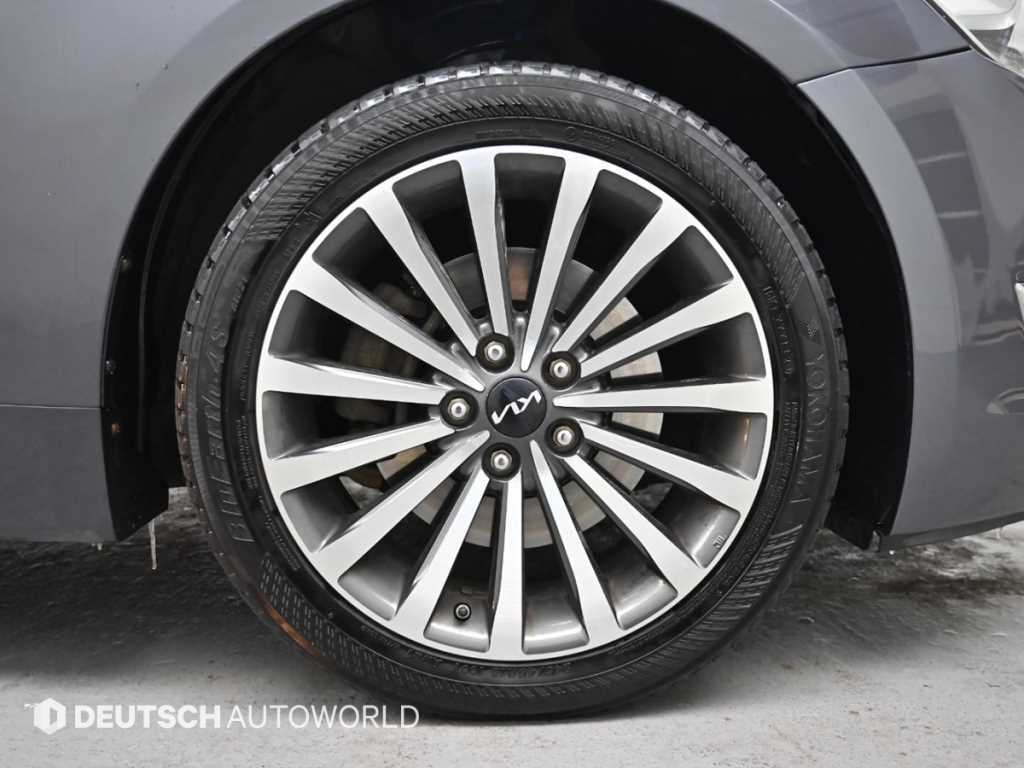 KIA K7 - Vista 5