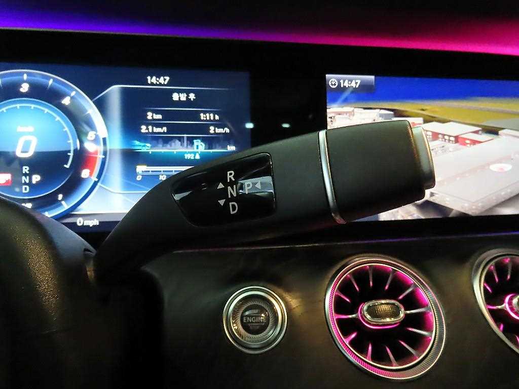 Mercedes Benz E class - Vista 12