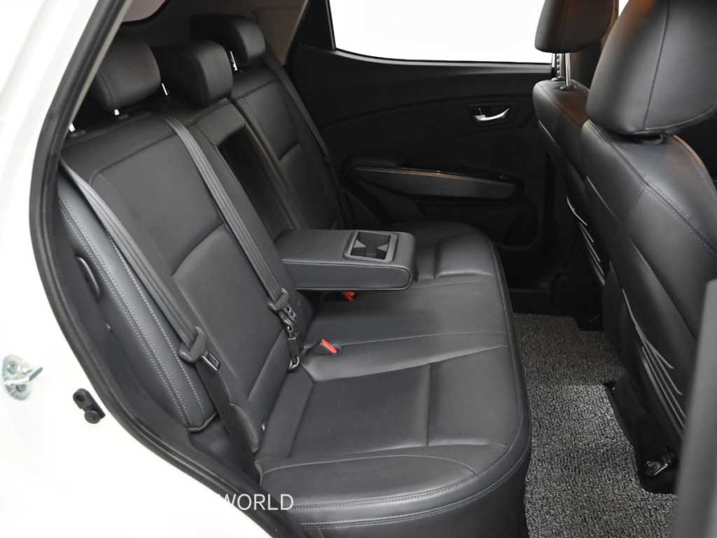 Ssangyong Tivoli - Vista 12