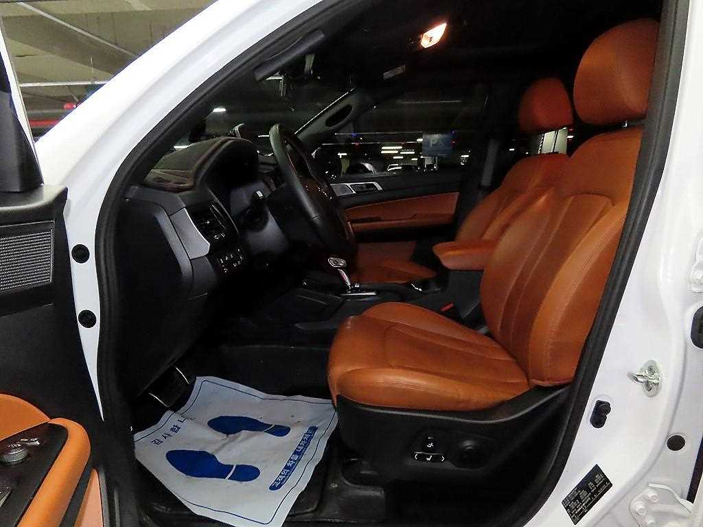 Ssangyong Rexton - Vista 6