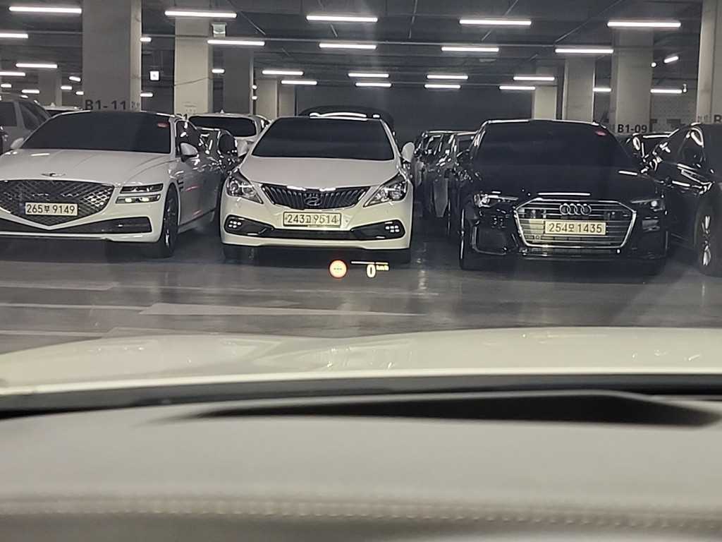 BMW 5 Series 2023 - Importación desde Corea - HF Imports Iquique - Foto 18