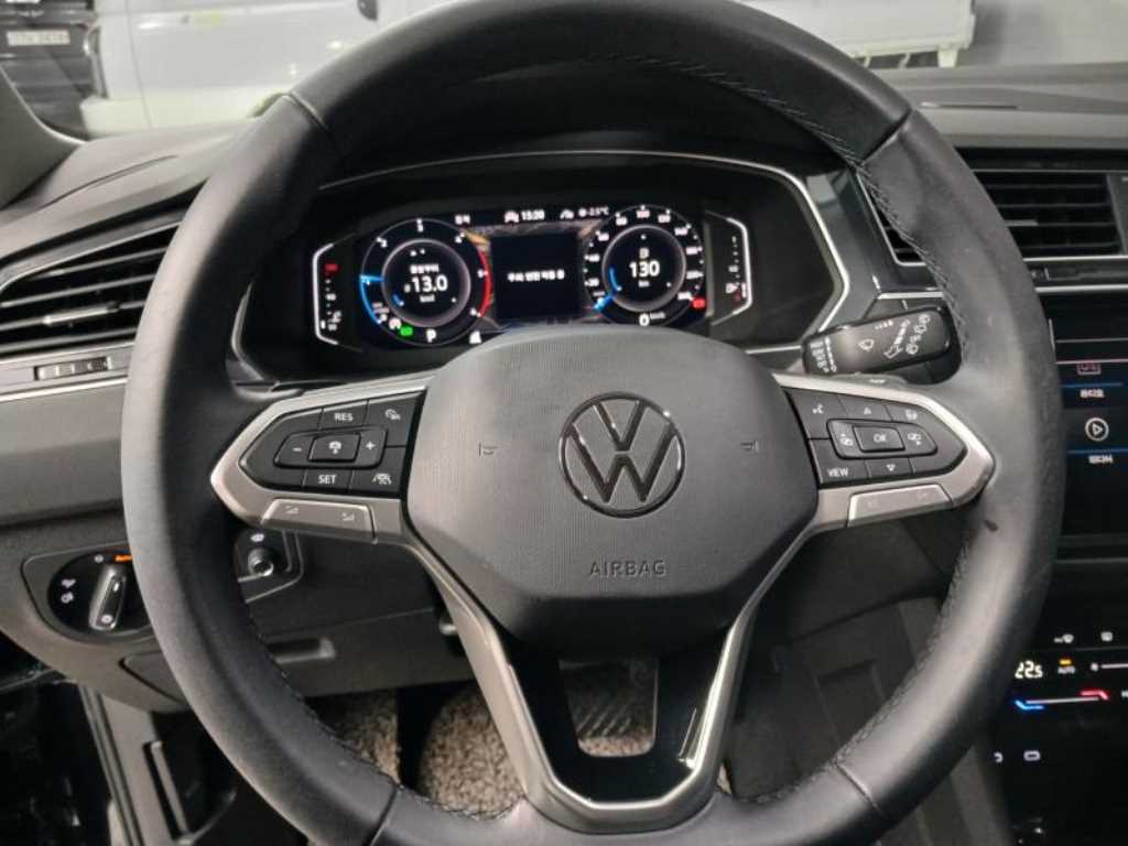 Volkswagen Tiguan - Vista 12