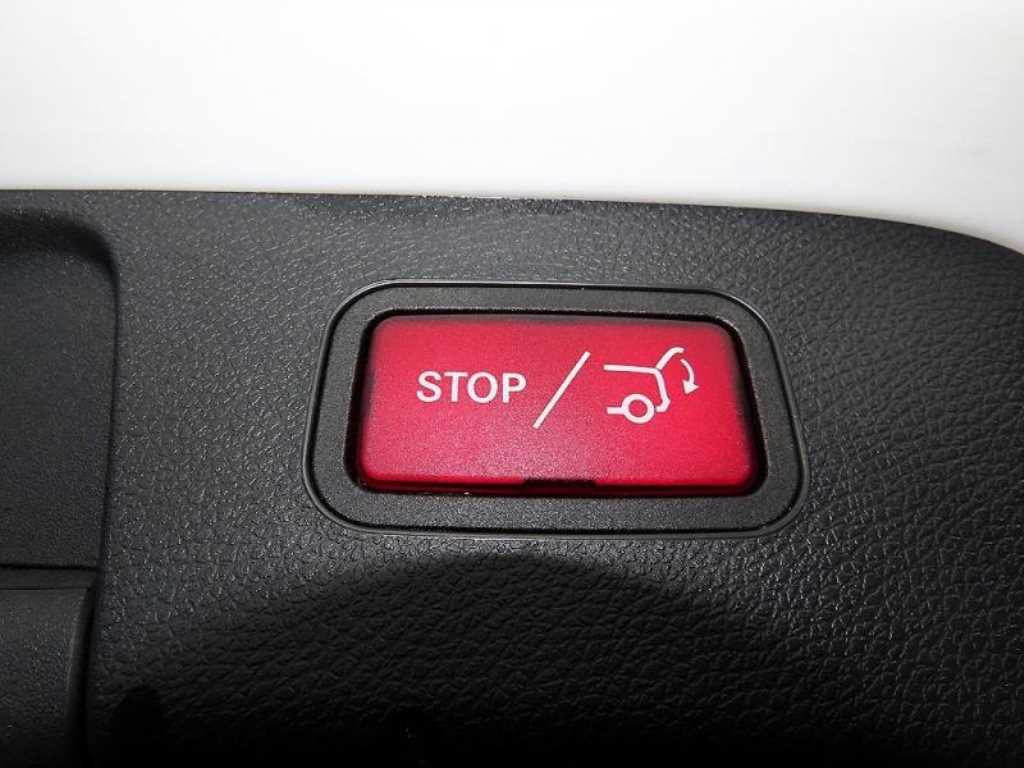 Mercedes Benz GLA Class 2019 Blanco - Importación desde Corea - HF Imports Iquique - Foto 15