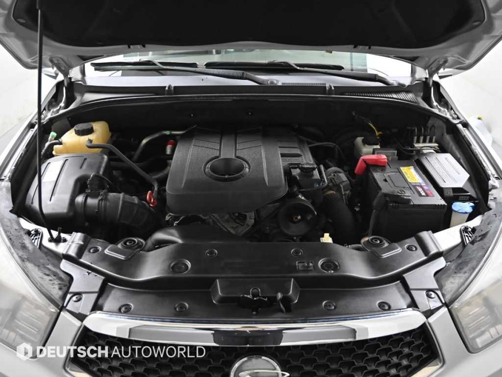 Ssangyong Korando - Vista 6