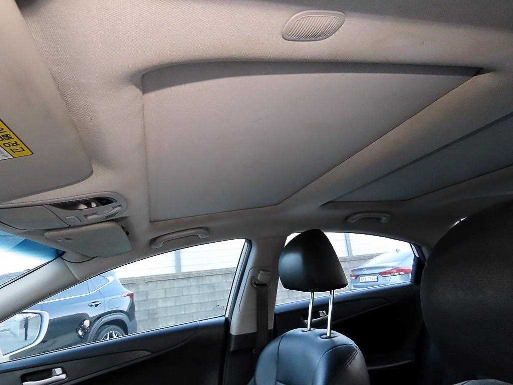 HYUNDAI Sonata 2013 Blanco - Importación desde Corea - HF Imports Iquique - Foto 18