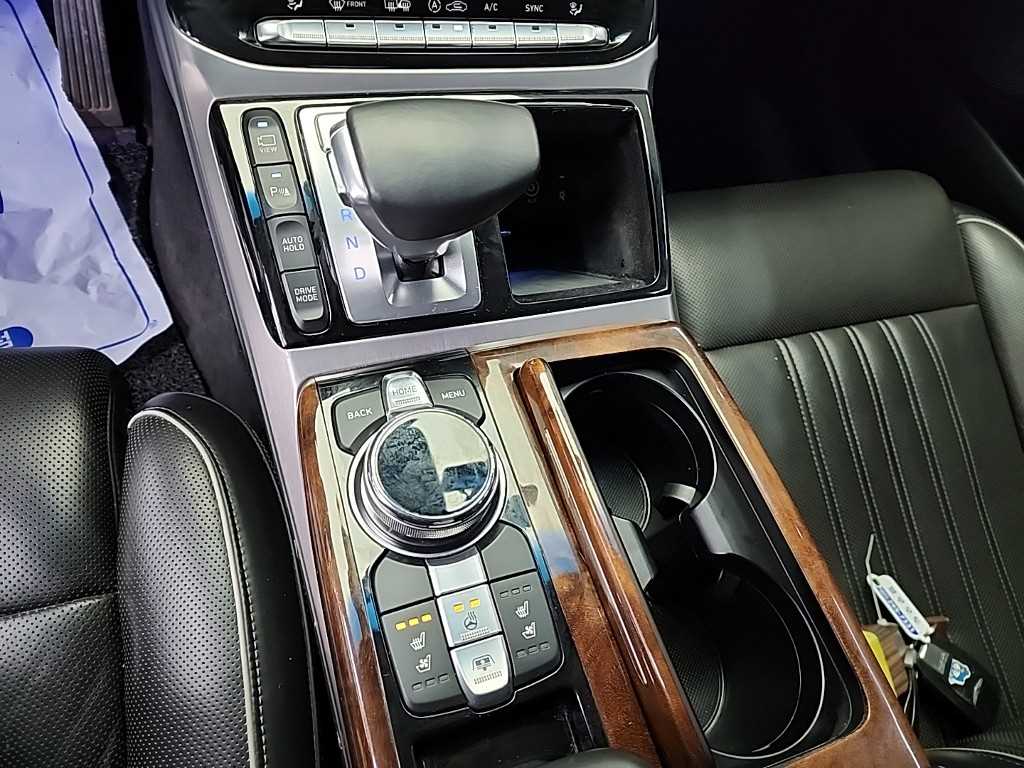 Genesis EQ900 - Vista 8