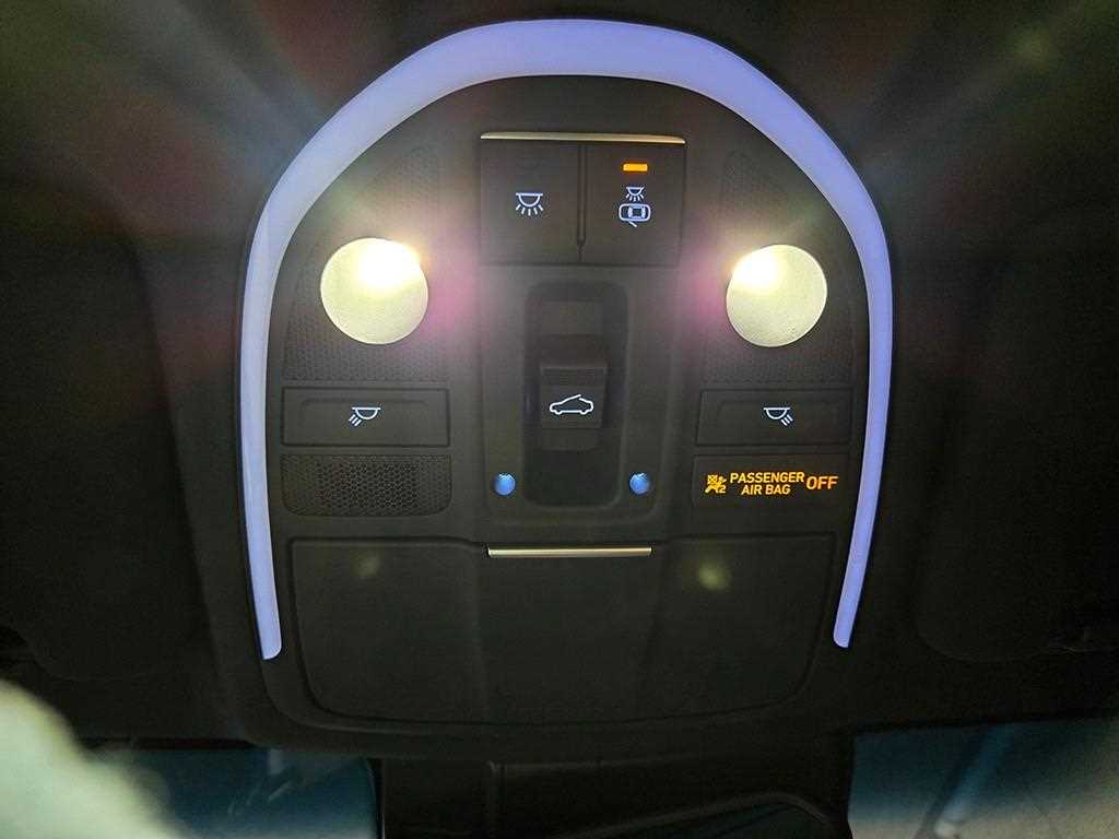 Genesis G70 2020 Blanco - Importación desde Corea - HF Imports Iquique - Foto 15