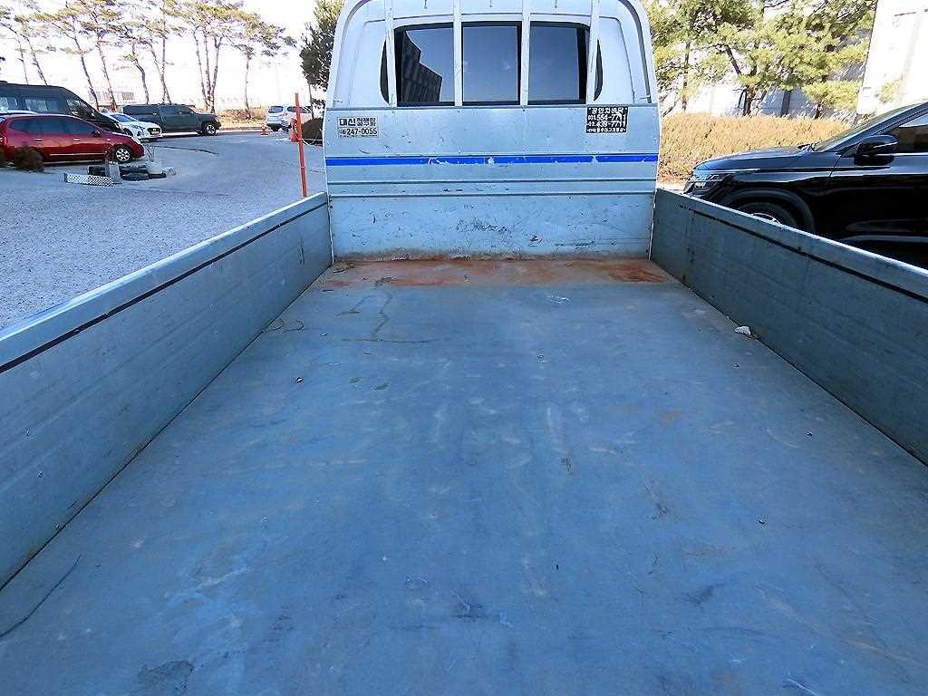 Small Truck Cargo (small) - Vista 5