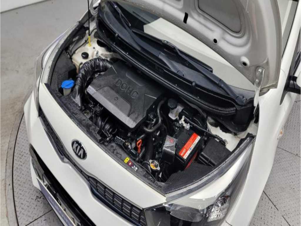 KIA Morning - Vista 8