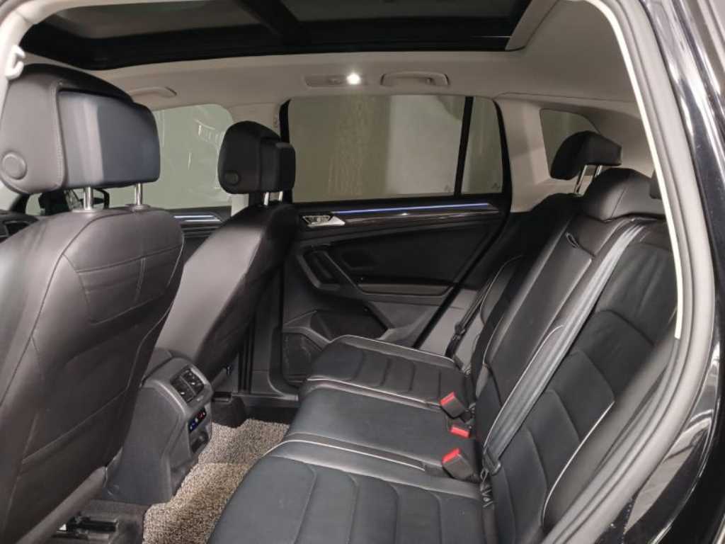 Volkswagen Tiguan - Vista 7