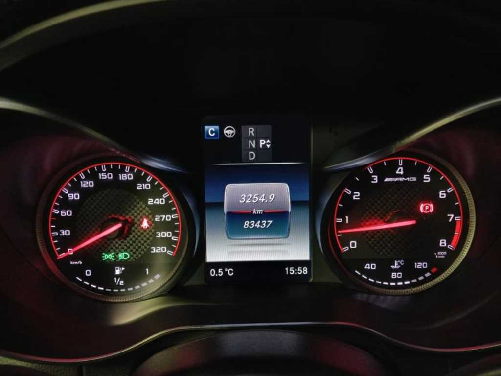 Mercedes Benz C Class - Vista 11