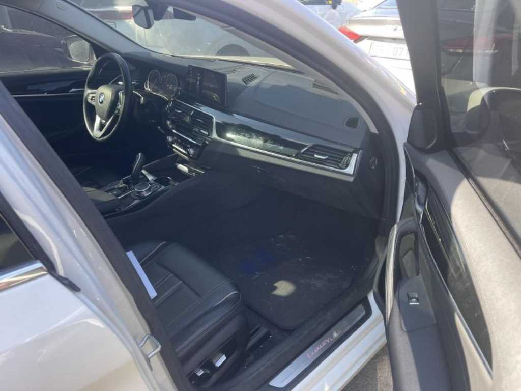 BMW 5 Series 2018 Blanco - Importación desde Corea - HF Imports Iquique - Foto 14