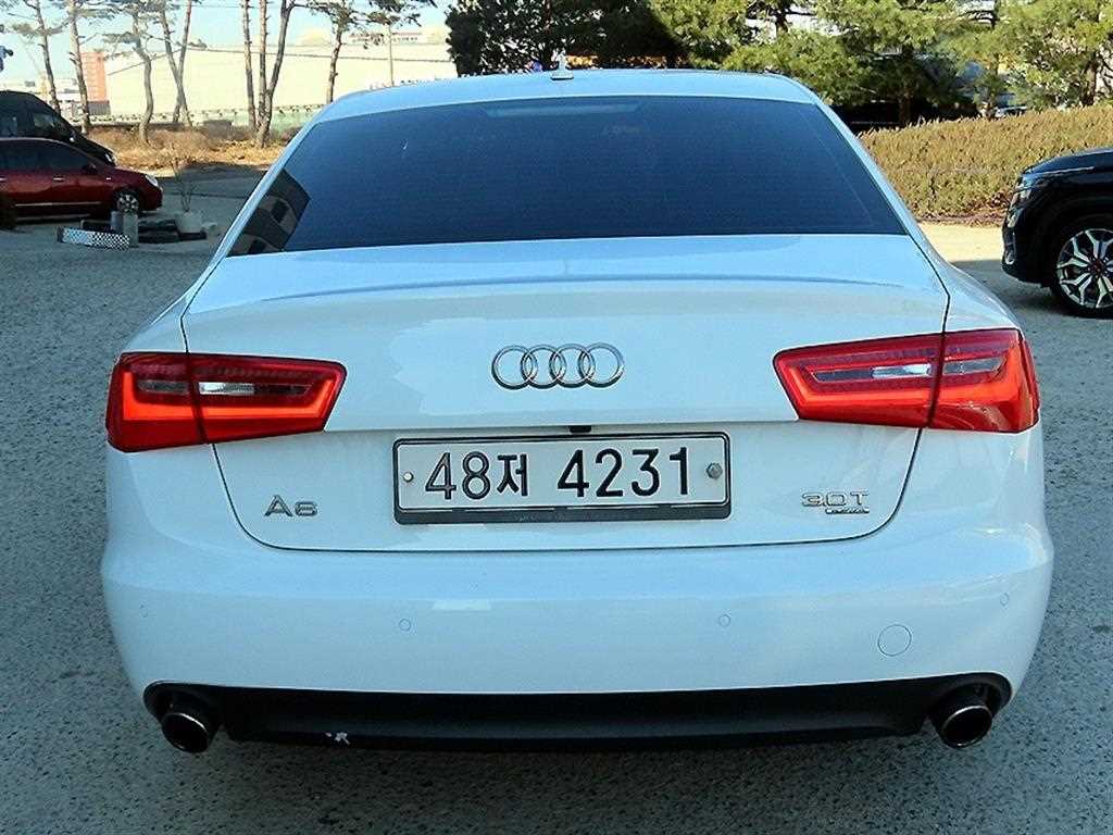 Audi A6 - Vista 4