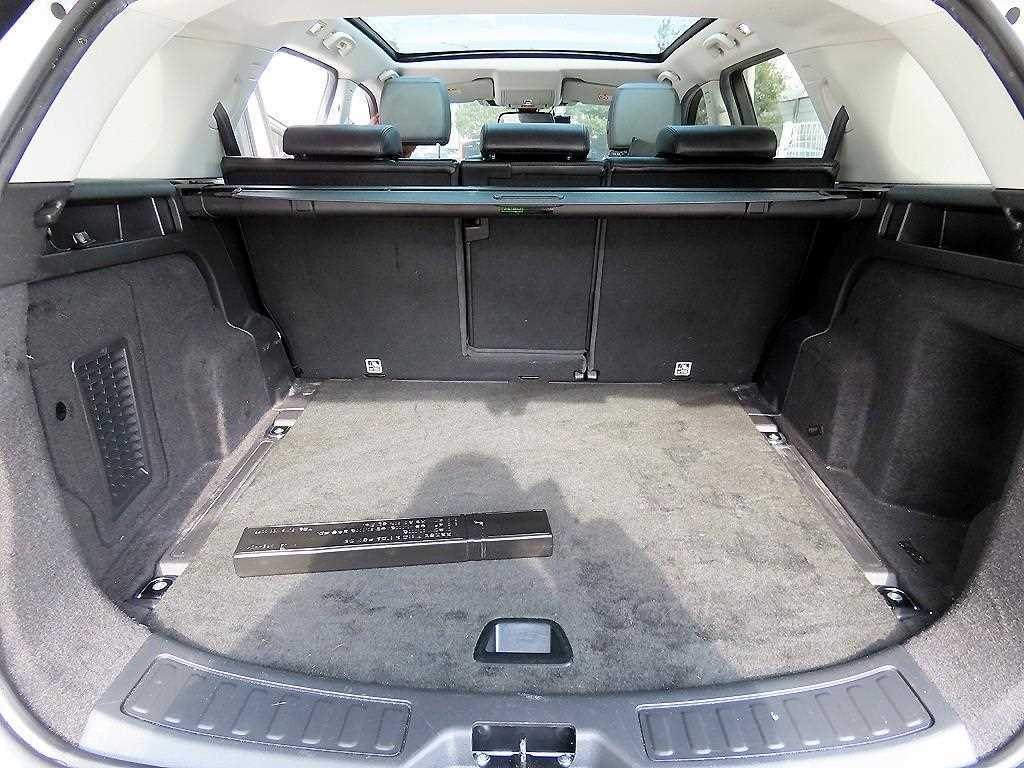 Land Rover Discovery Sports 2017 Blanco - Importación desde Corea - HF Imports Iquique - Foto 18