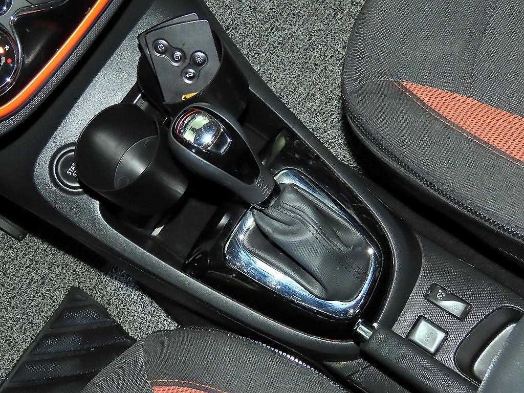 SAMSUNG QM3 - Vista 12