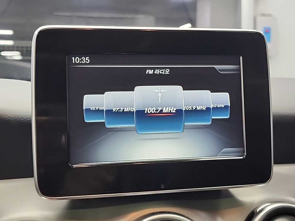 Mercedes Benz GLA Class 2019 Blanco - Importación desde Corea - HF Imports Iquique - Foto 14