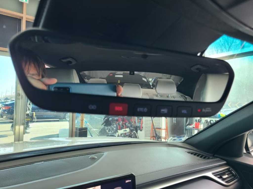 Genesis G70 2023 Blanco - Importación desde Corea - HF Imports Iquique - Foto 19