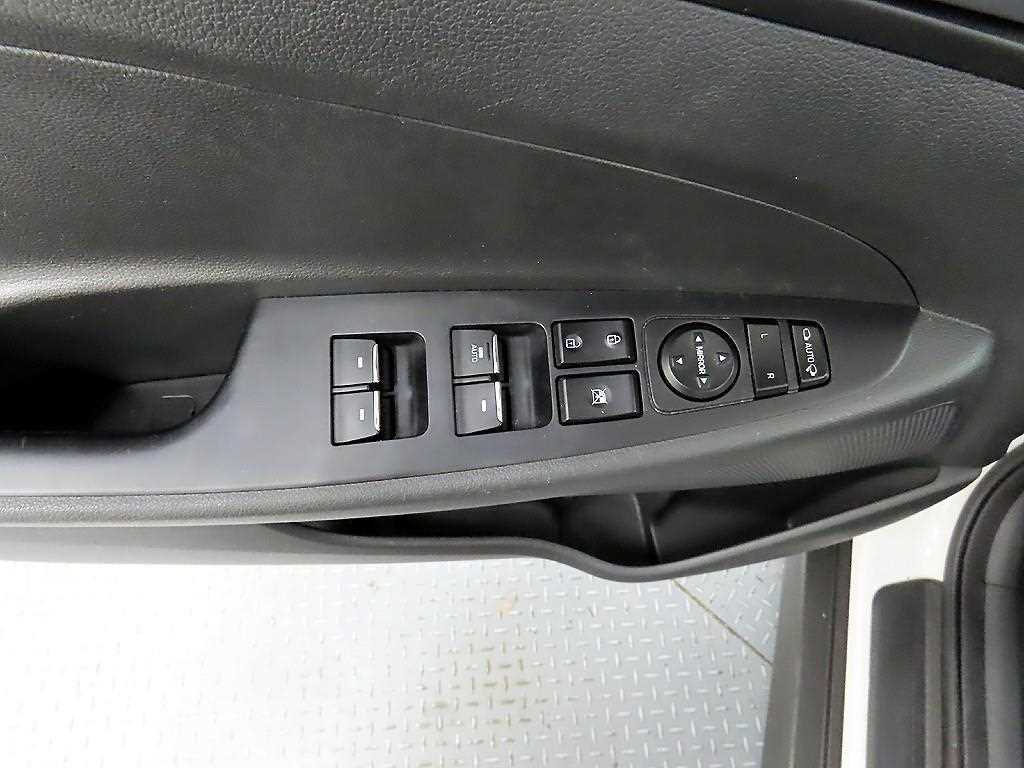 HYUNDAI Tucson - Vista 11