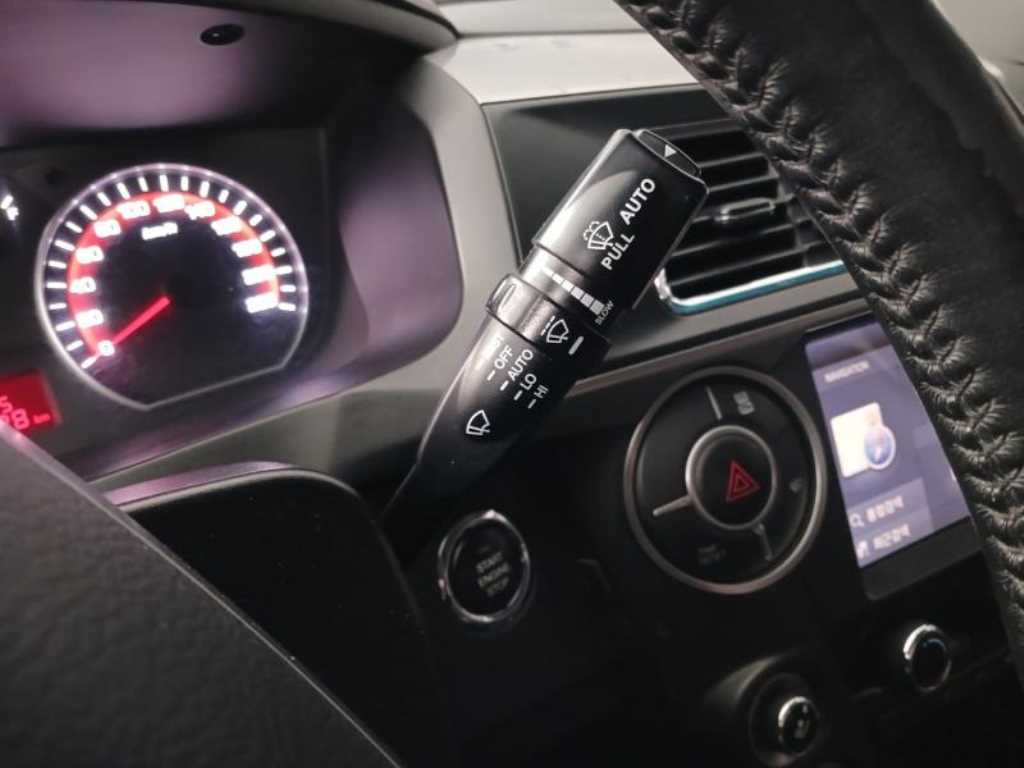 Ssangyong Korando 2016 Blanco - Importación desde Corea - HF Imports Iquique - Foto 17