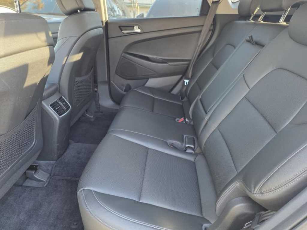 HYUNDAI Tucson - Vista 11