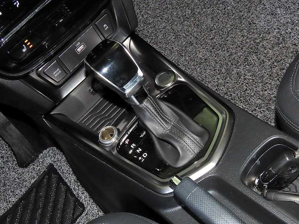 Ssangyong Tivoli - Vista 12