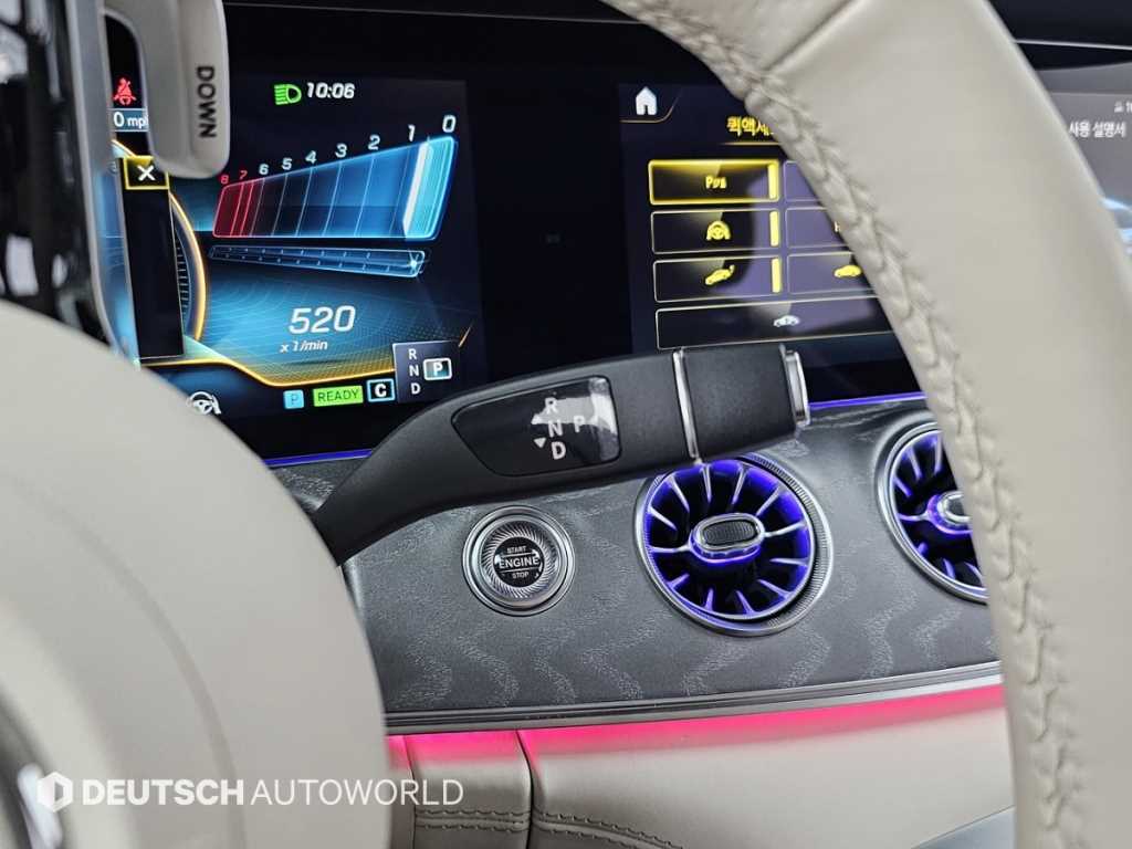 Mercedes Benz AMG GT - Vista 9