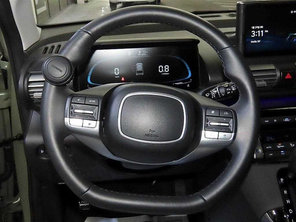 HYUNDAI Casper - Vista 10